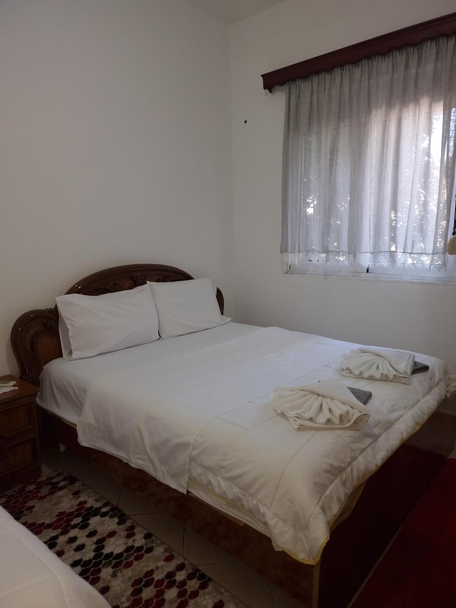 Apartment Antigona Gjirokaster Bagian luar foto