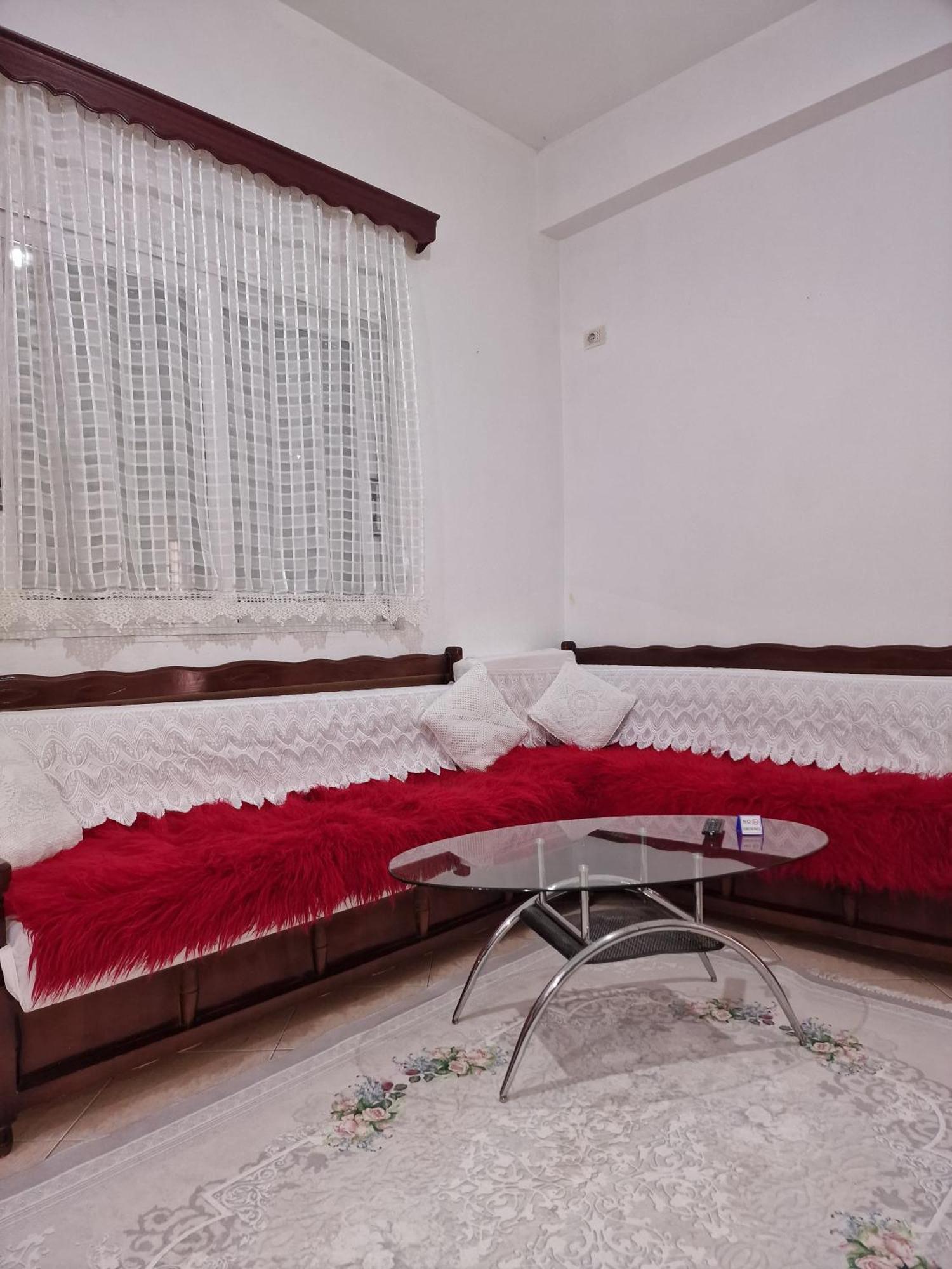 Apartment Antigona Gjirokaster Bagian luar foto